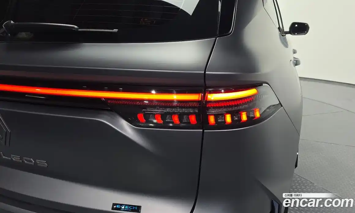 Renault Grand Koleos 2025 1.5 гидро, фото 9
