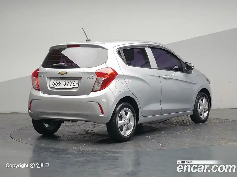 Chevrolet Spark 2016 1.0 гидро, фото 3