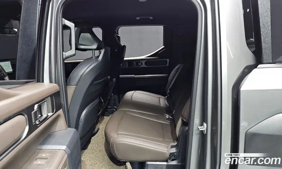 Kia Tasman 2025 2.5 гидро, фото 16