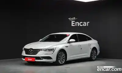 Renault SM6