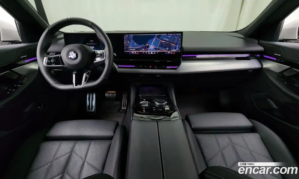 BMW 5-Series 2024 2.0 гидро, фото 10