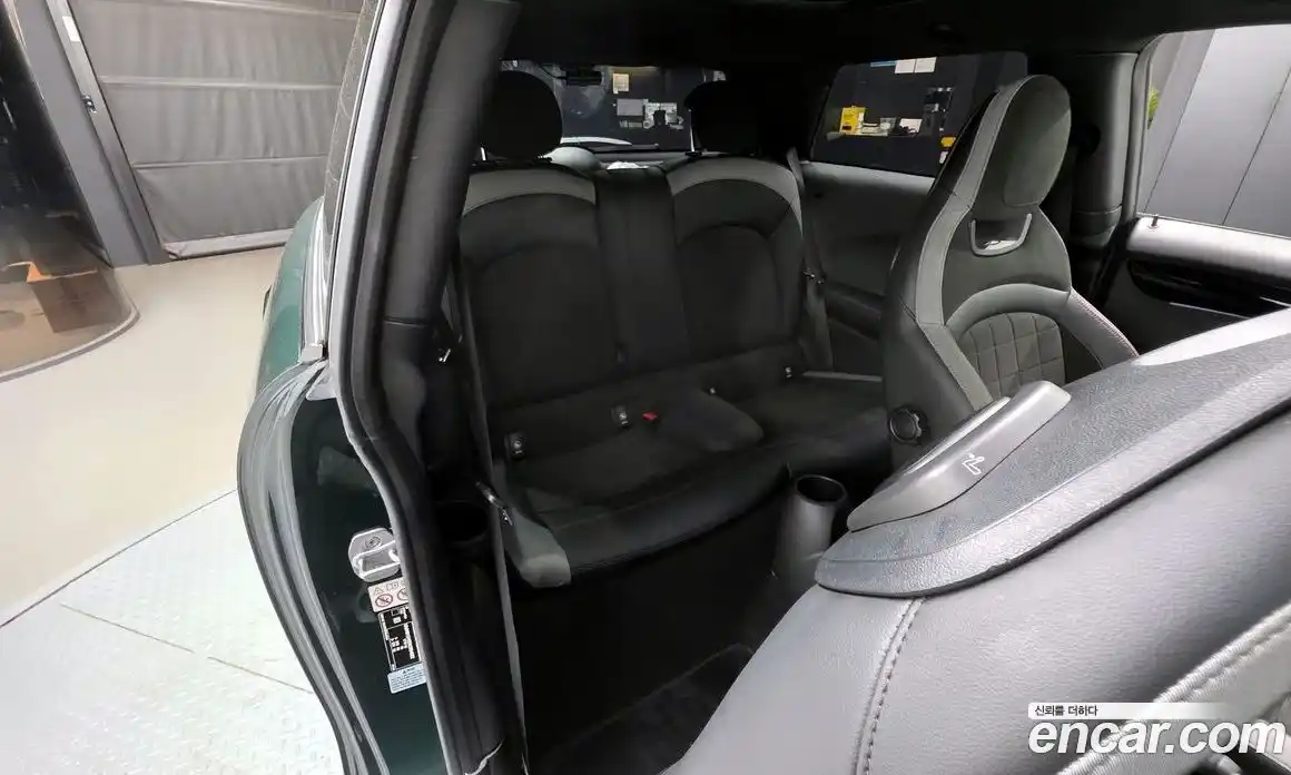 Mini Cooper 2022 2.0 автомат (гидро), фото 18