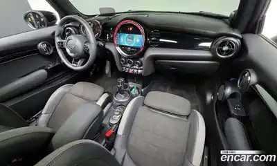 Mini Cooper 2022 2.0 автомат (гидро), миниатюра 10