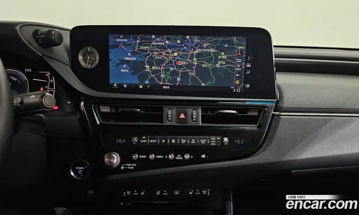 Lexus ES 2021 2.5 гидро, фото 18
