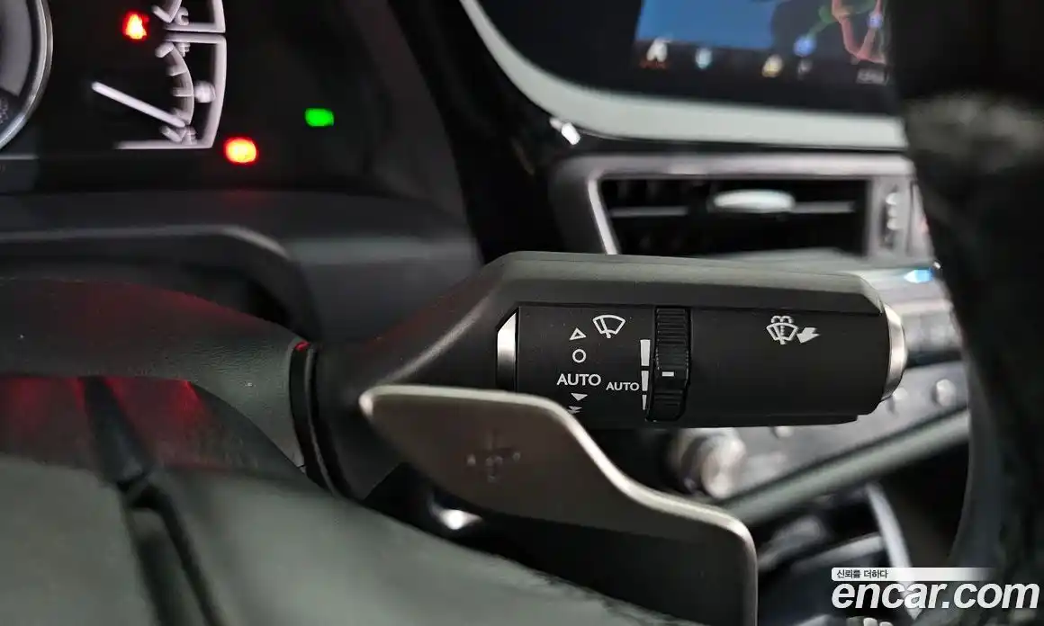 Lexus ES 2021 2.5 гидро, фото 30