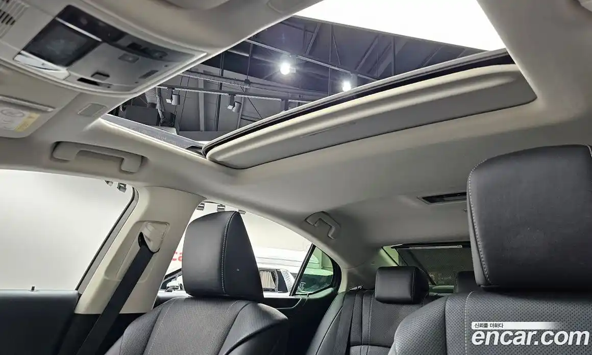 Lexus ES 2021 2.5 гидро, фото 39