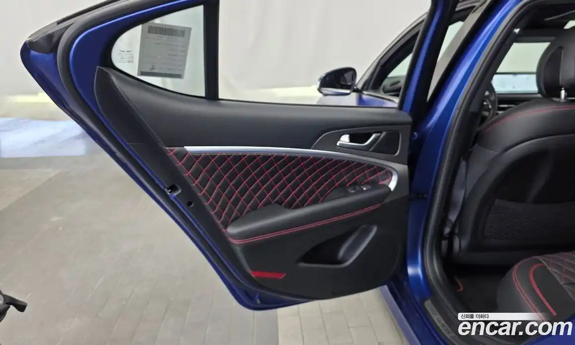 Genesis G70 2024 3.3 гидро, фото 15