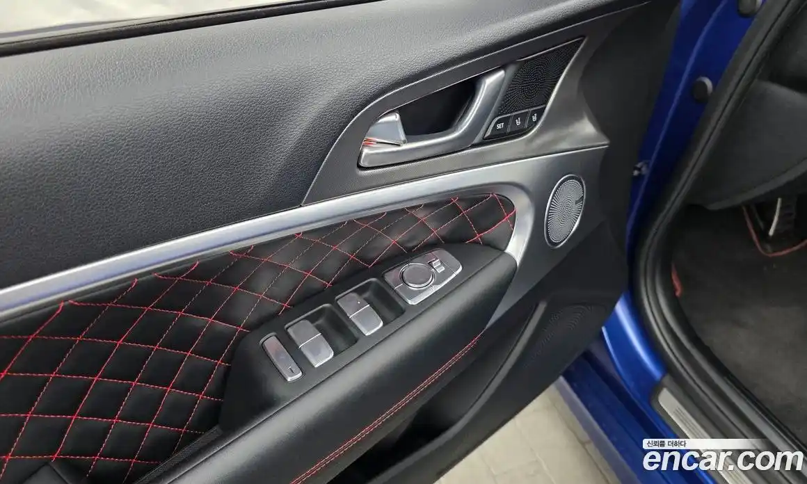 Genesis G70 2024 3.3 гидро, фото 34