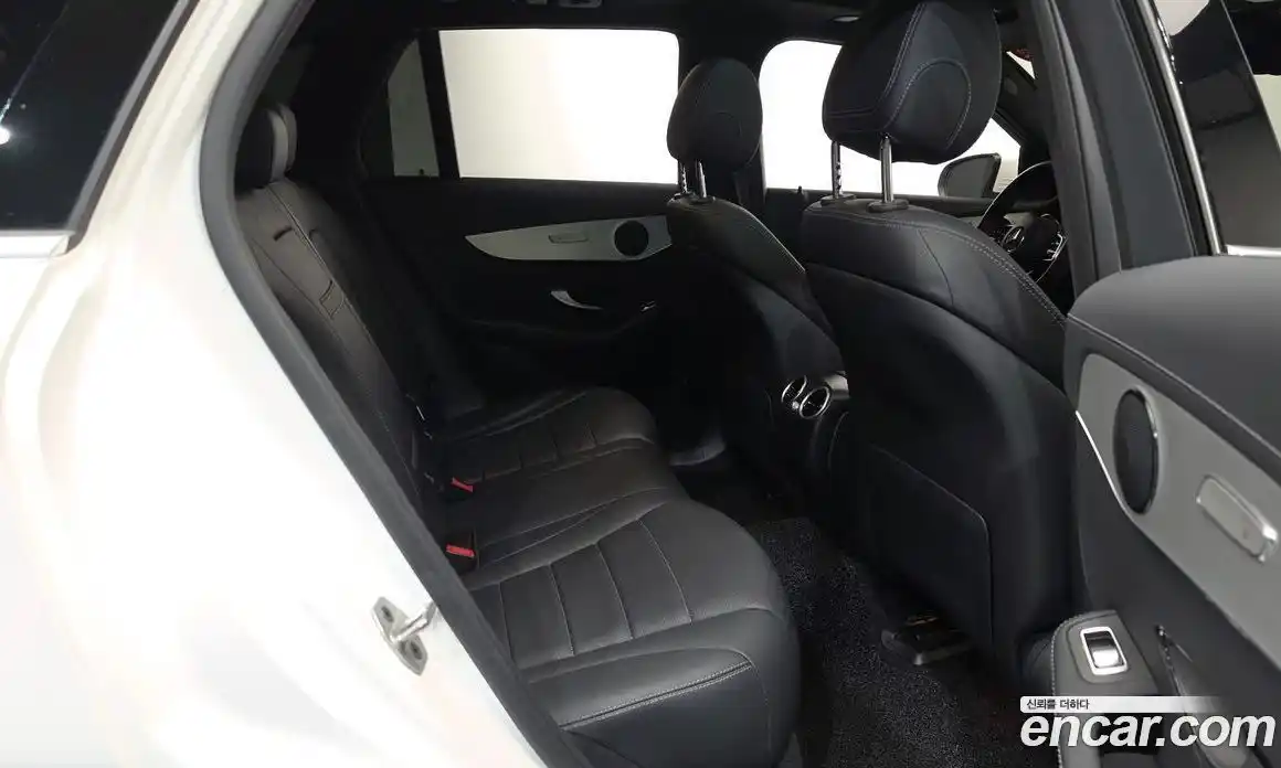 Mercedes-Benz GLC-Class 2021 2.0 автомат (гидро), фото 17