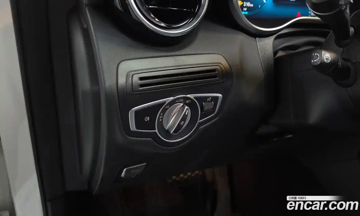 Mercedes-Benz GLC-Class 2021 2.0 автомат (гидро), фото 29