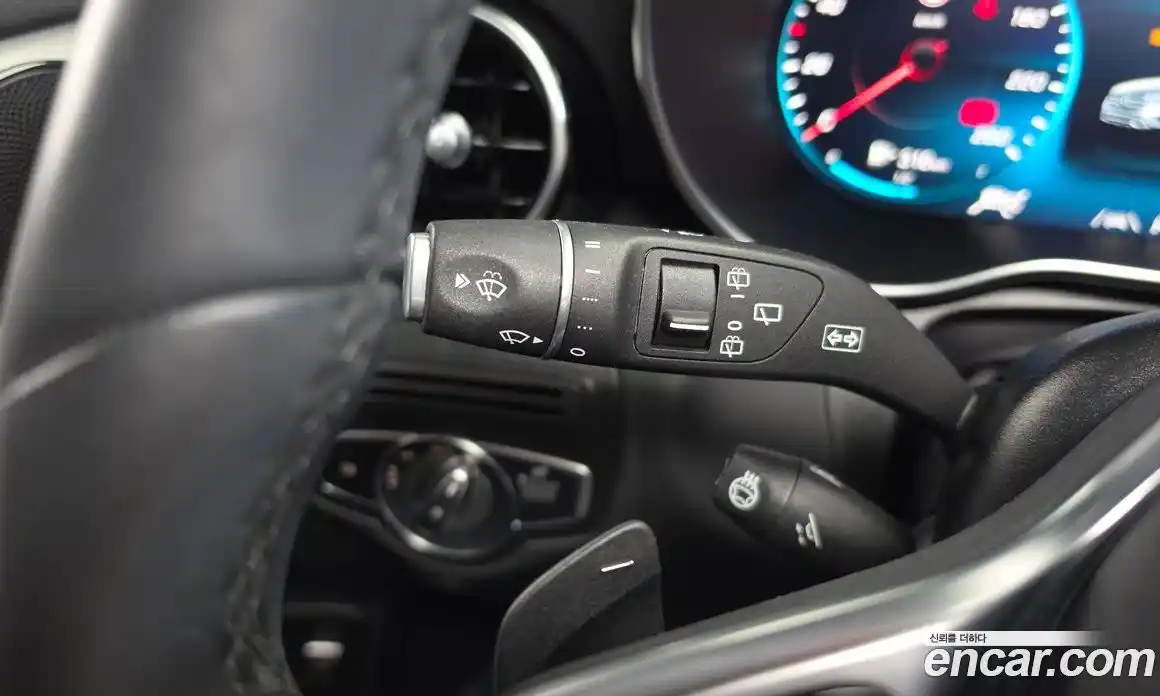 Mercedes-Benz GLC-Class 2021 2.0 автомат (гидро), фото 30