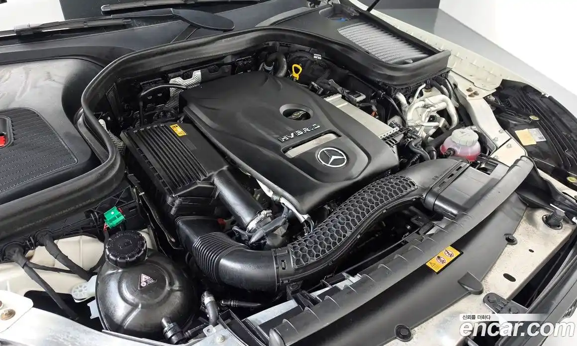 Mercedes-Benz GLC-Class 2021 2.0 автомат (гидро), фото 6