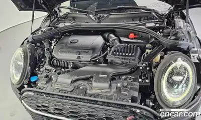 Mini Clubman 2022 2.0 автомат (гидро), миниатюра 6