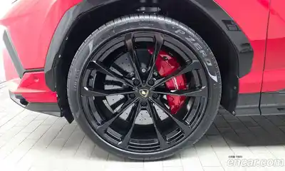 Lamborghini Urus 2024 4.0 гидро, миниатюра 5