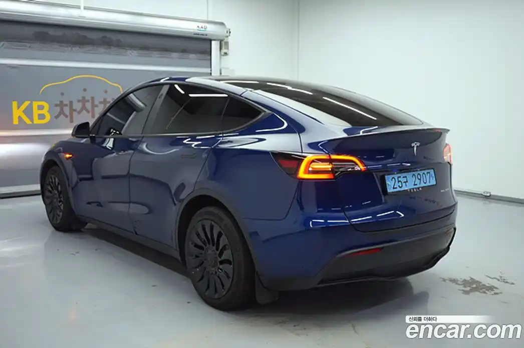 Tesla Model Y 2022 0.2 гидро, фото 5
