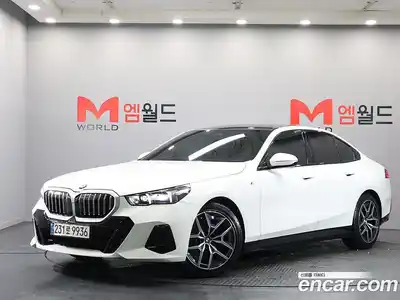 BMW 5-Series 2023 2.0 гидро, миниатюра 2