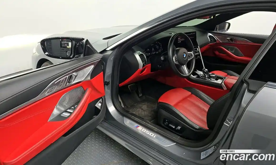 BMW 8 серия 2022 4.4 автомат (гидро), фото 10