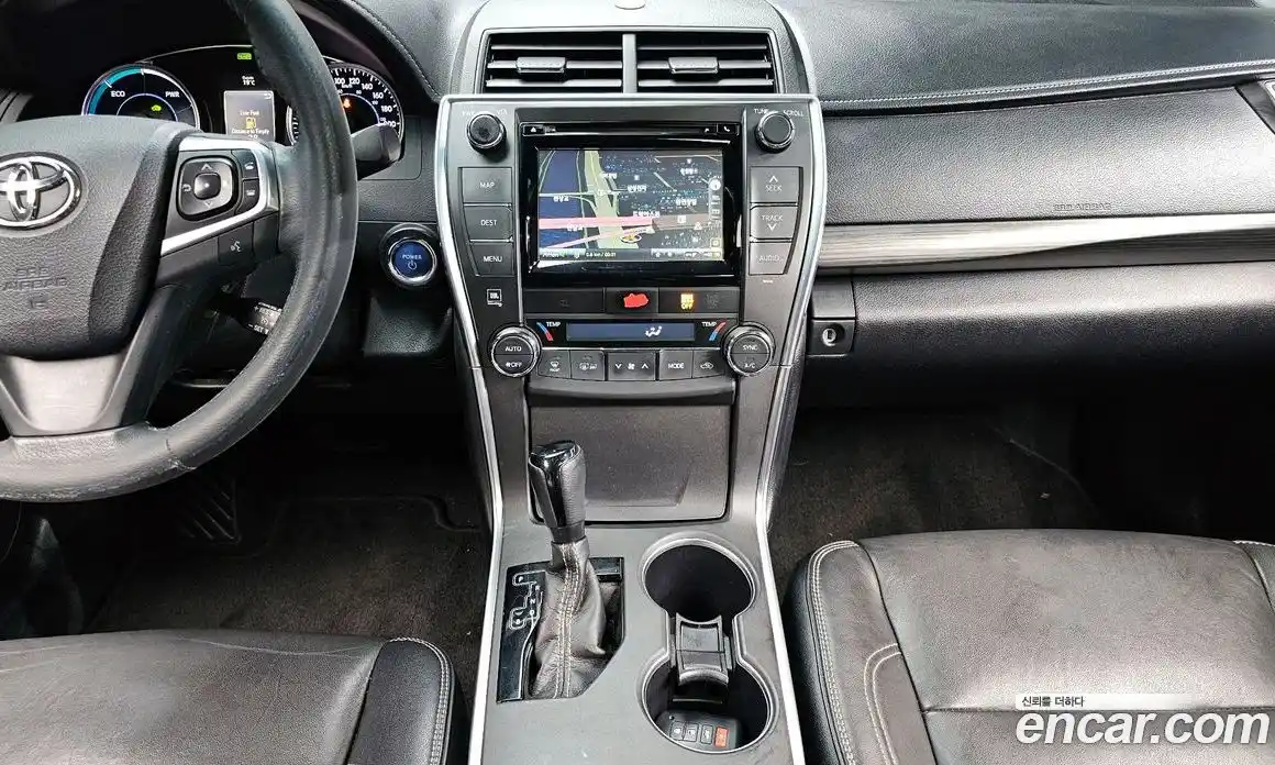 Toyota Camry 2016 2.5 гидро, фото 13