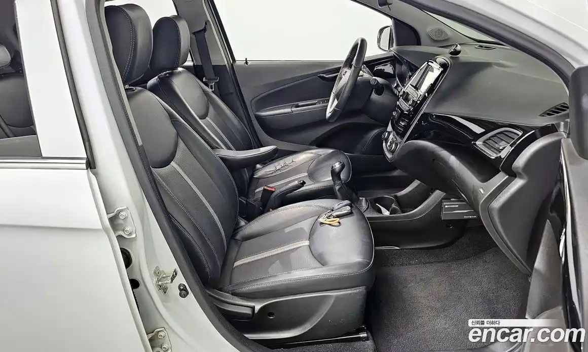 Chevrolet Spark 2020 1.0 механика, фото 16
