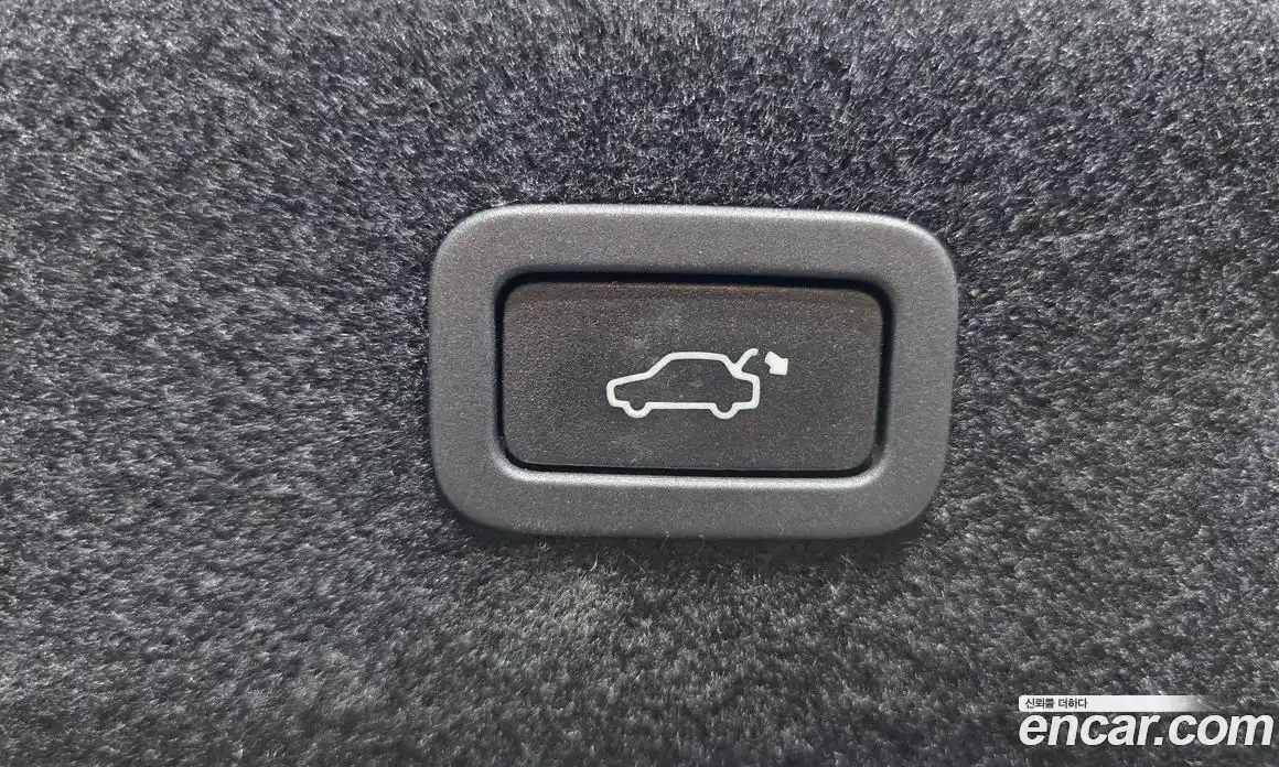 Jaguar XF 2018 2.0 гидро, фото 27