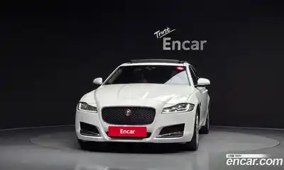 Jaguar XF 2018 2.0 гидро, миниатюра 3