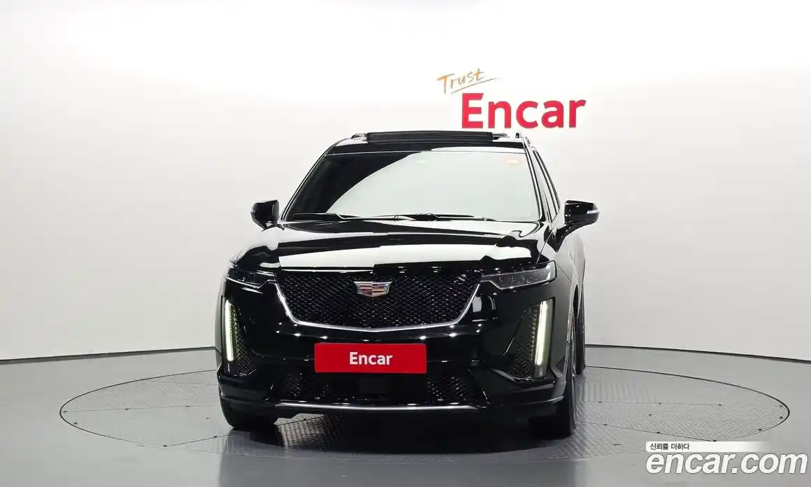 Cadillac XT6 2023 3.6 гидро, фото 3