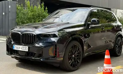 BMW X5, 2025, 5 000 км