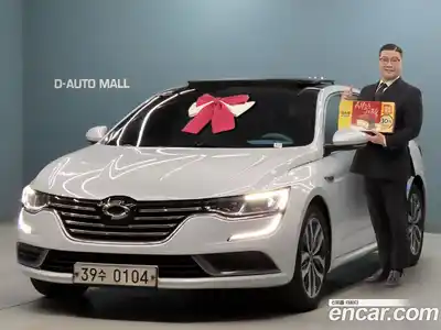 Renault SM6