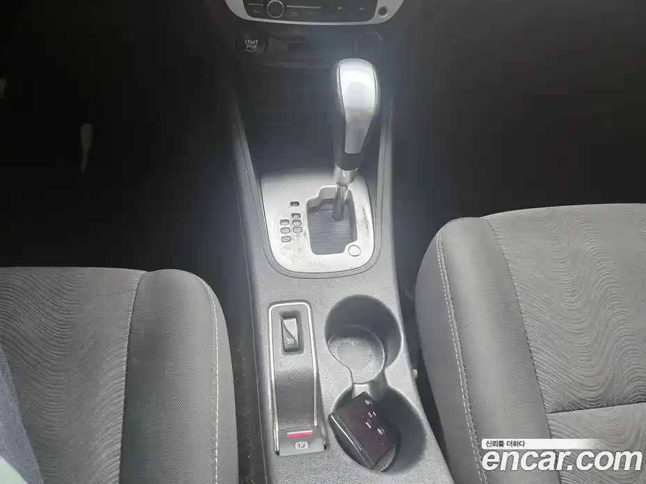 Renault SM3 2013 1.6 гидро, фото 8