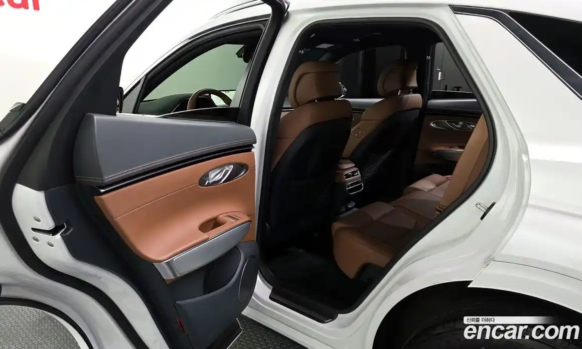 Genesis GV70 2022 2.2 автомат (гидро), фото 16