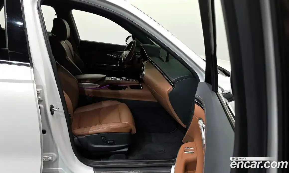 Genesis GV70 2022 2.2 автомат (гидро), фото 17