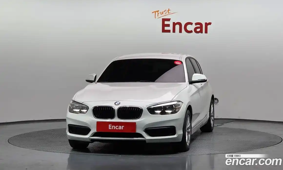 BMW 1 серия 2017 2.0 автомат (гидро), фото 3