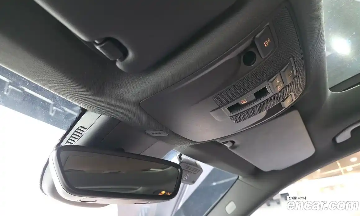 Mercedes-Benz GLA-Class 2017 2.0 гидро, фото 31 Mercedes-Benz GLA-Class 2017 2.0 гидро, фото 31