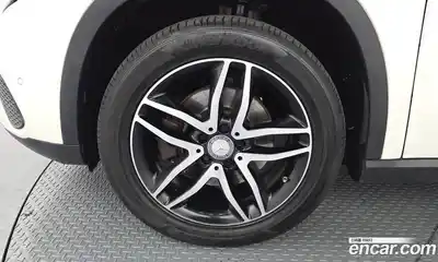 Mercedes-Benz GLA-Class 2017 2.0 гидро, миниатюра 5 Mercedes-Benz GLA-Class 2017 2.0 гидро, миниатюра 5