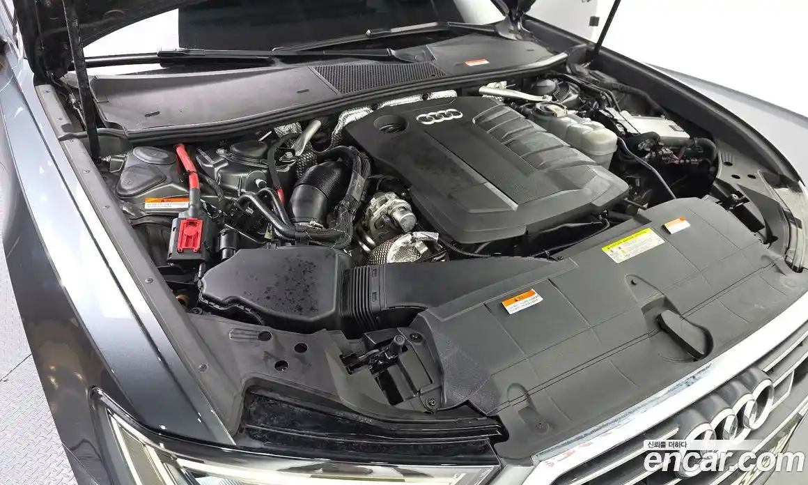 Audi A6 2021 2.0 автомат (гидро), фото 6