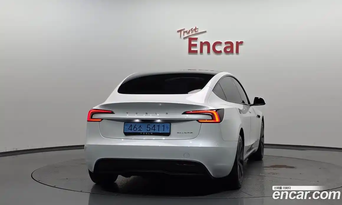 Tesla Model 3 2024 0.2 гидро, фото 3