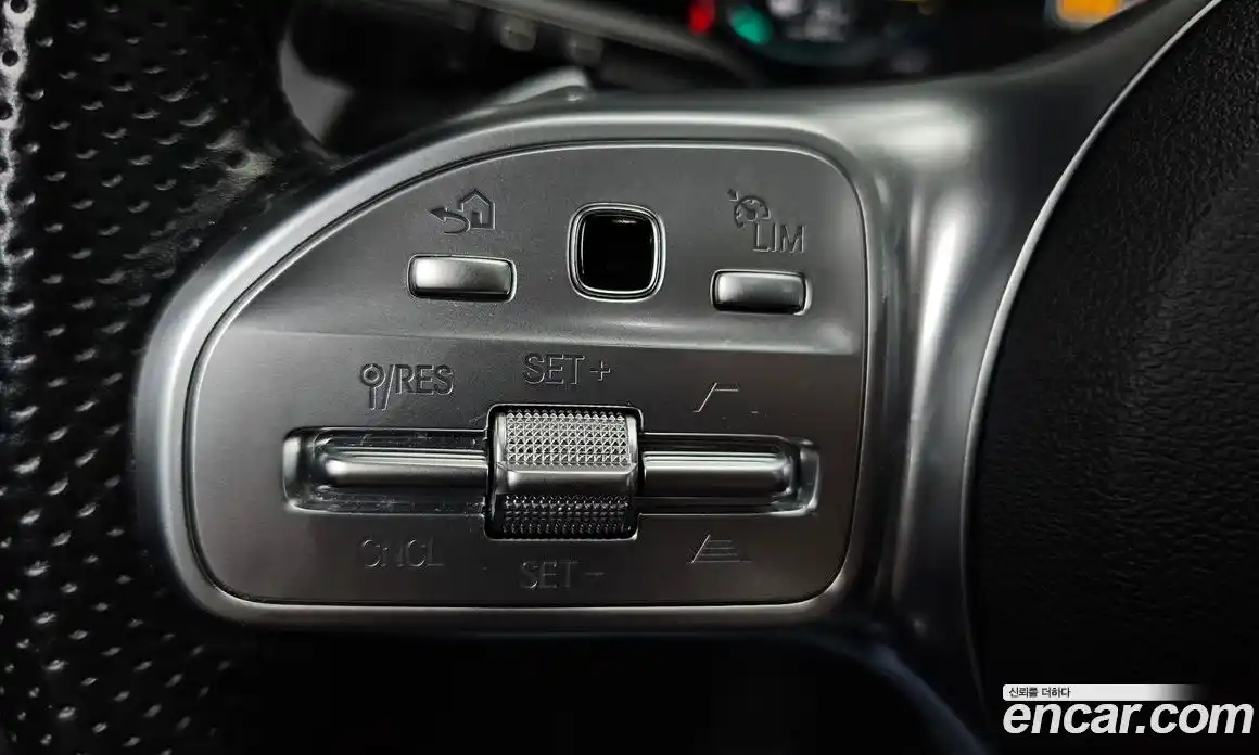 Mercedes-Benz EQA 2023 0.2 гидро, фото 24