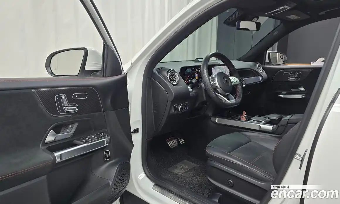 Mercedes-Benz GLB-Class 2021 2.0 гидро, фото 13