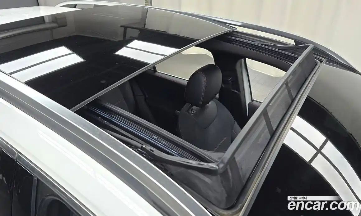 Mercedes-Benz GLB-Class 2021 2.0 гидро, фото 25