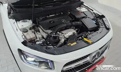 Mercedes-Benz GLB-Class 2021 2.0 гидро, миниатюра 6