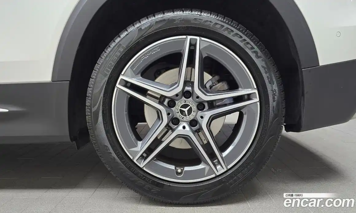 Mercedes-Benz GLB-Class 2021 2.0 гидро, фото 7