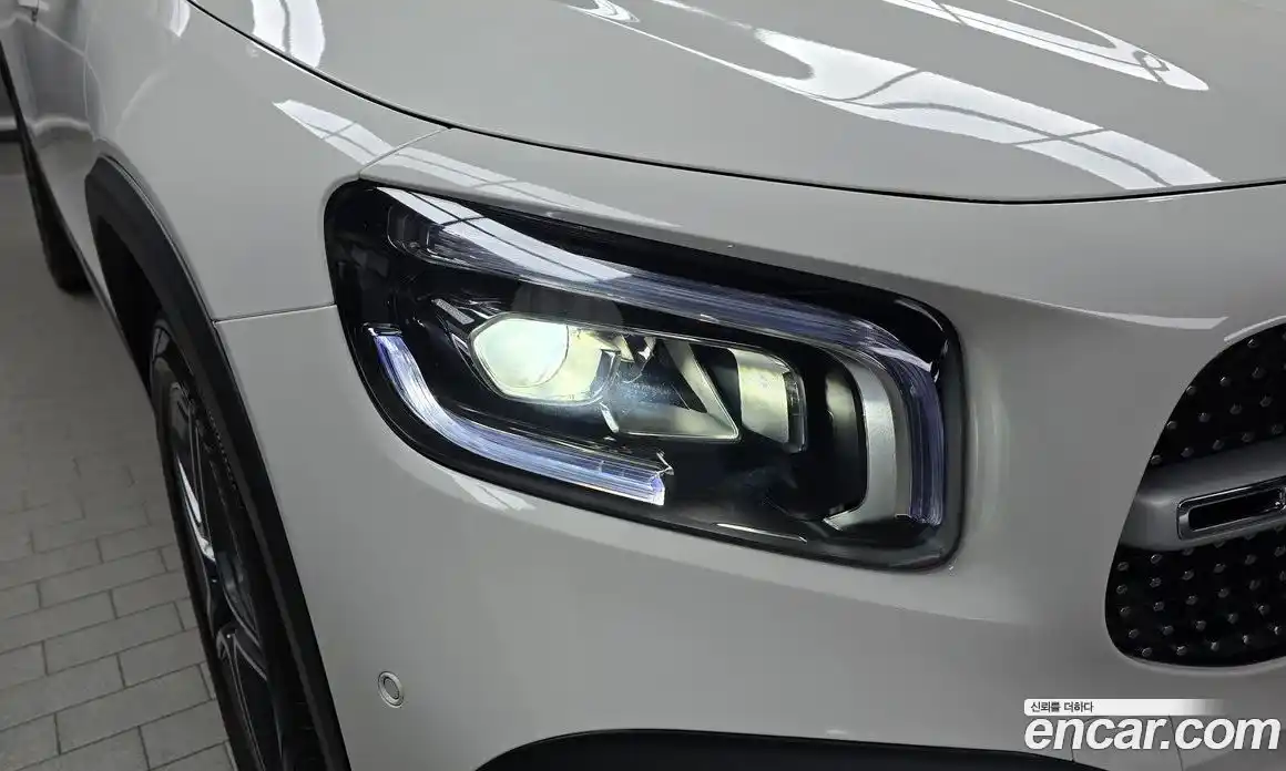 Mercedes-Benz GLB-Class 2021 2.0 гидро, фото 8