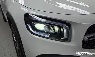 Mercedes-Benz GLB-Class 2021 2.0 гидро, миниатюра 8