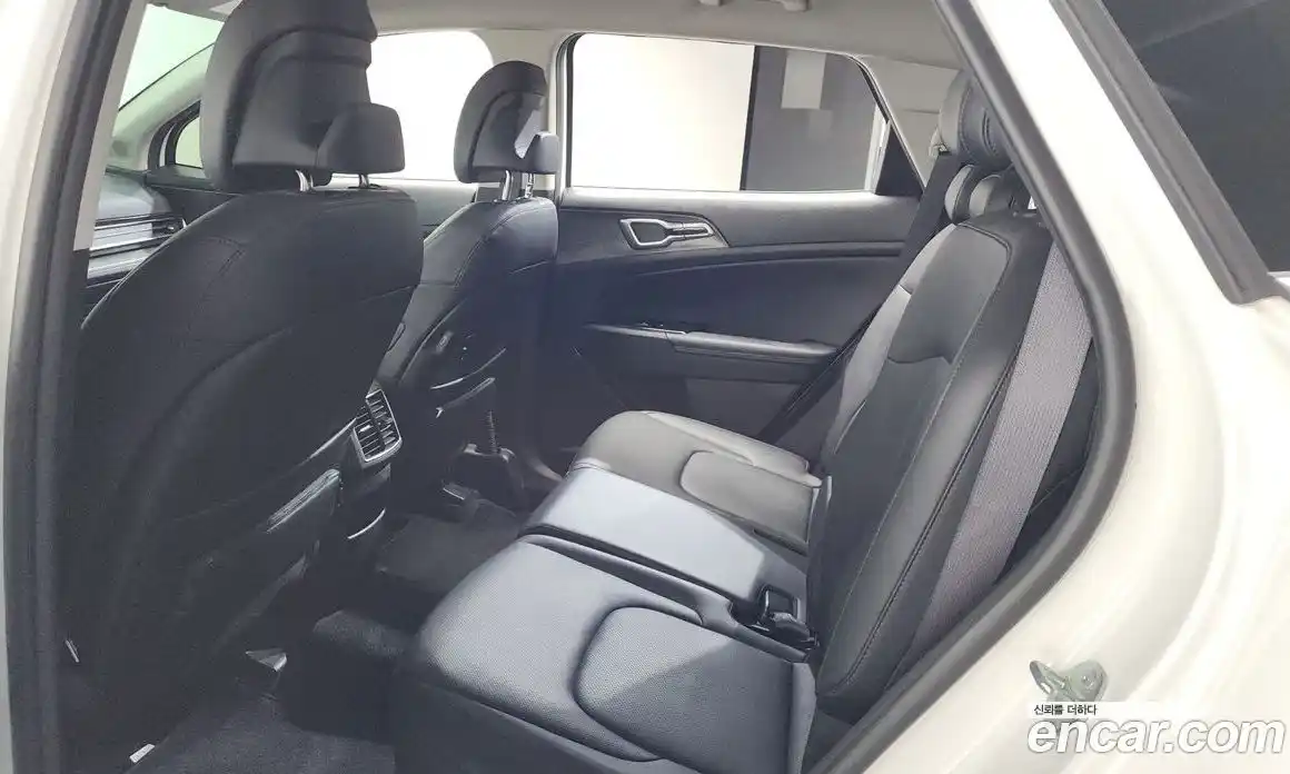 Kia Sportage 2023 1.6 гидро, фото 24