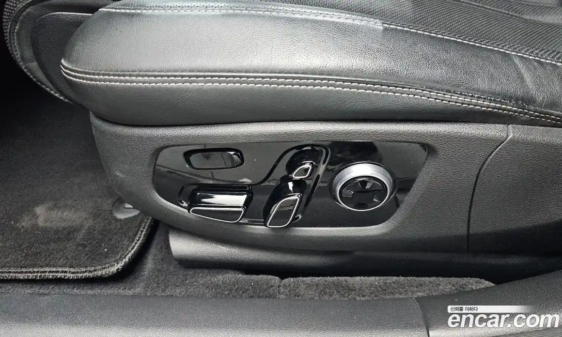 Genesis G90 2019 3.3 гидро, фото 37