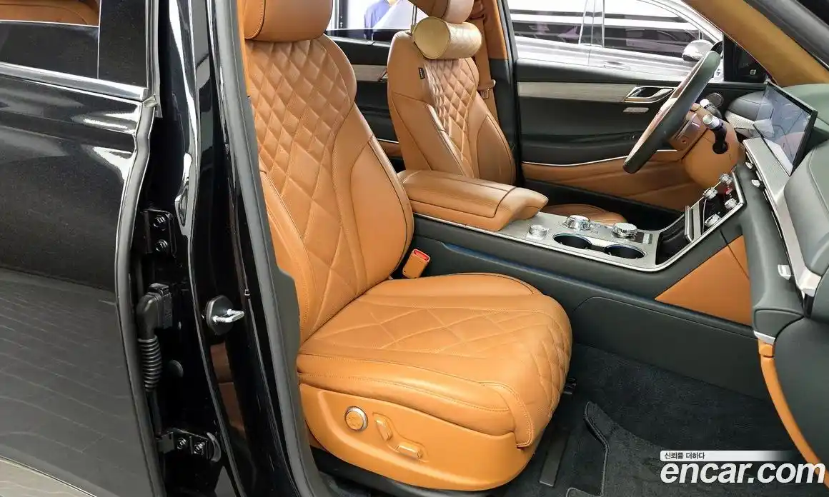 Genesis GV80 2023 2.5 гидро, фото 17