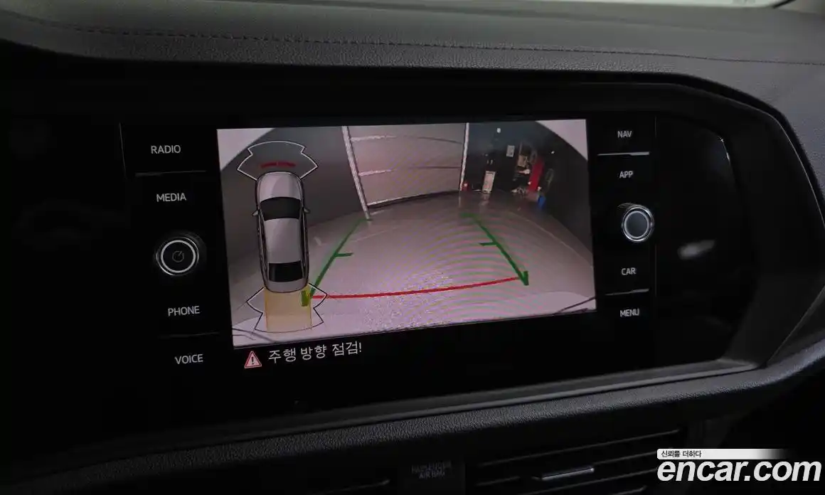 Volkswagen Jetta 2021 1.4 автомат (гидро), фото 14