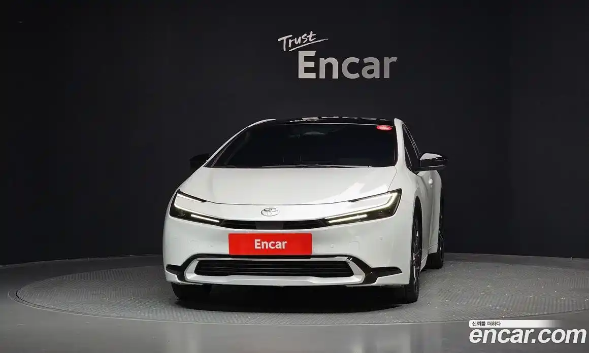 Toyota Prius 2024 2.0 гидро, фото 3