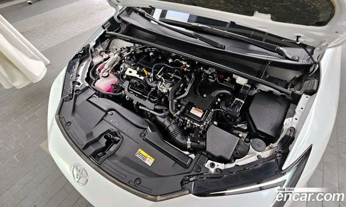 Toyota Prius 2024 2.0 гидро, фото 6