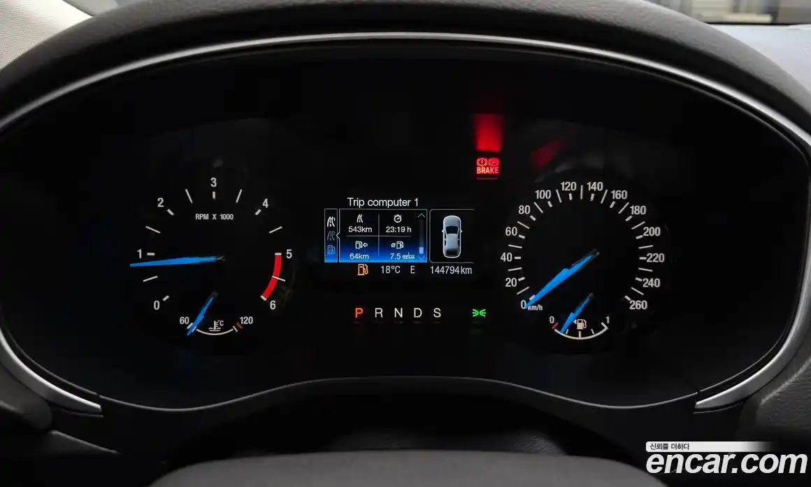 Ford Mondeo 2016 2.0 автомат (гидро), фото 8